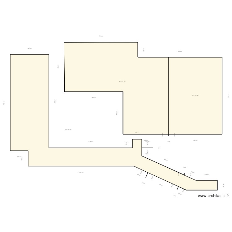 rouvié thuir. Plan de 3 pièces et 172 m2