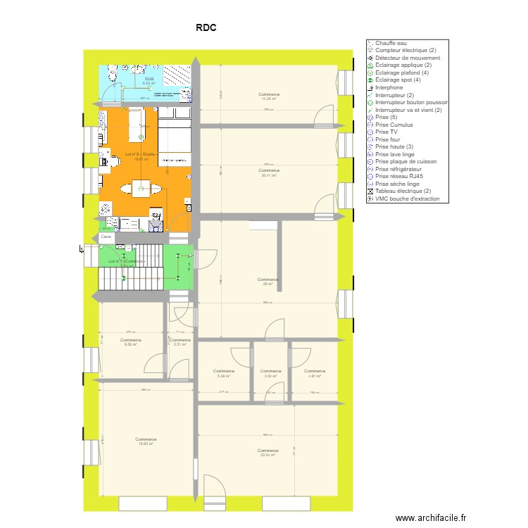 Immeuble RDC. Plan de 0 pièce et 0 m2