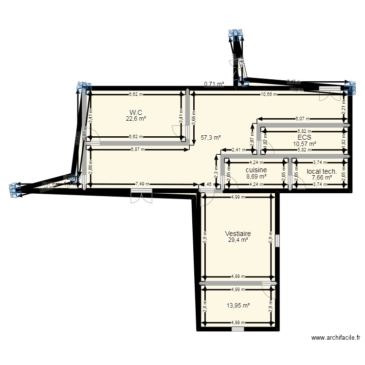 Maison verte(1). Plan de 9 pièces et 153 m2