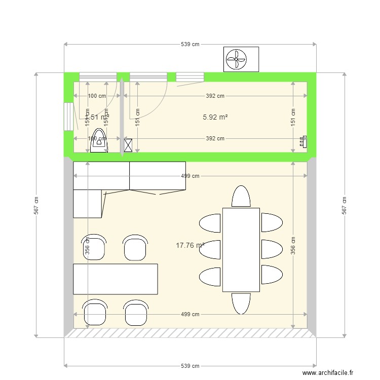 pool housse2. Plan de 3 pièces et 25 m2