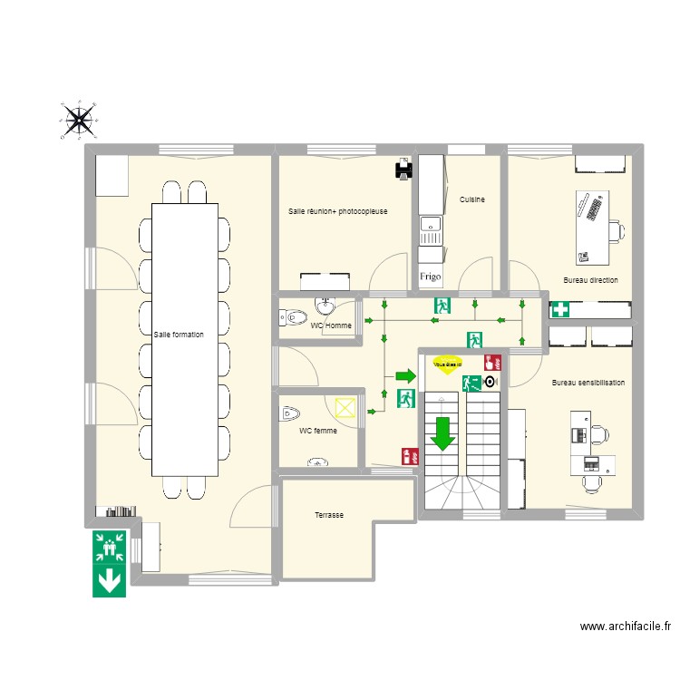 1er étage lee lux. Plan de 0 pièce et 0 m2