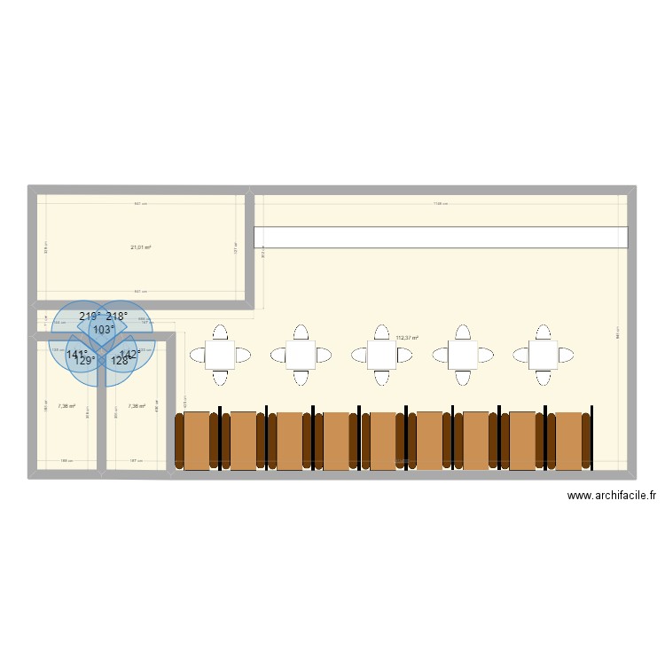 Delta Folliet. Plan de 4 pièces et 148 m2