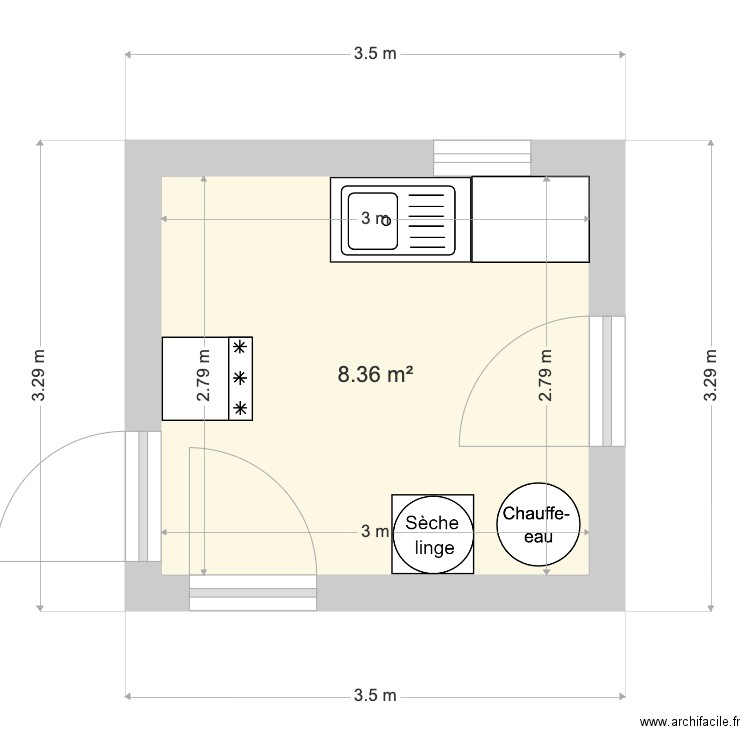 Maison RDC. Plan de 1 pièce et 8 m2