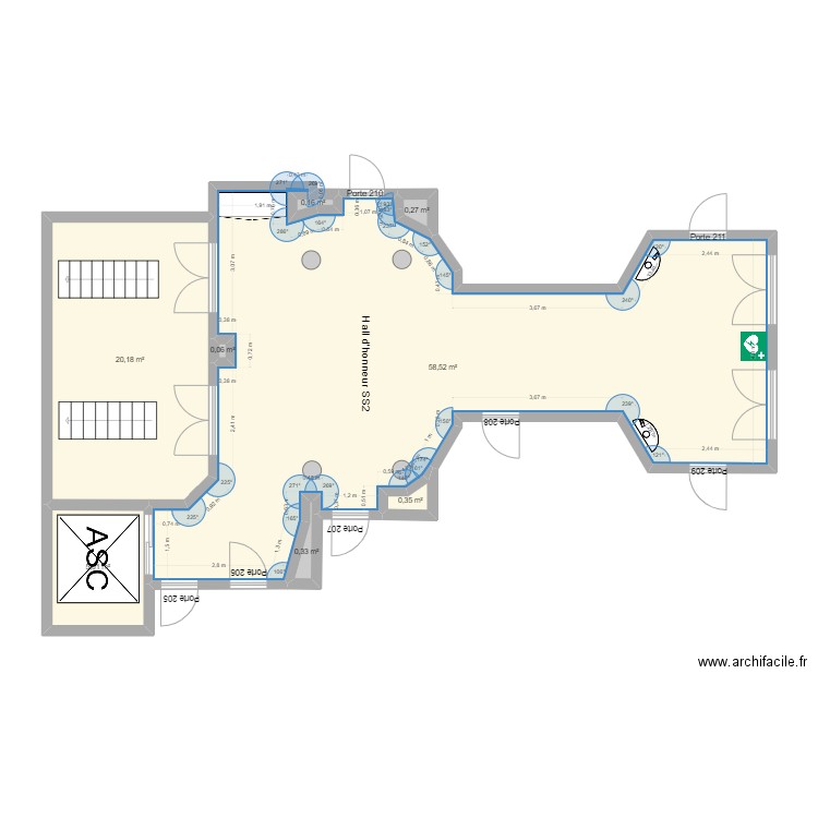 Hall SS2 seule . Plan de 8 pièces et 85 m2