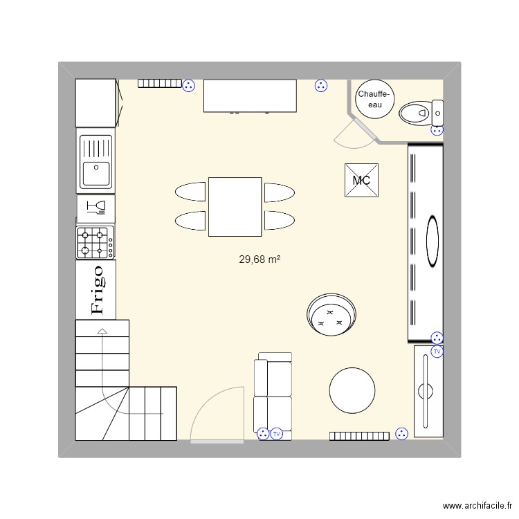 MANDAILLES RDC. Plan de 1 pièce et 30 m2