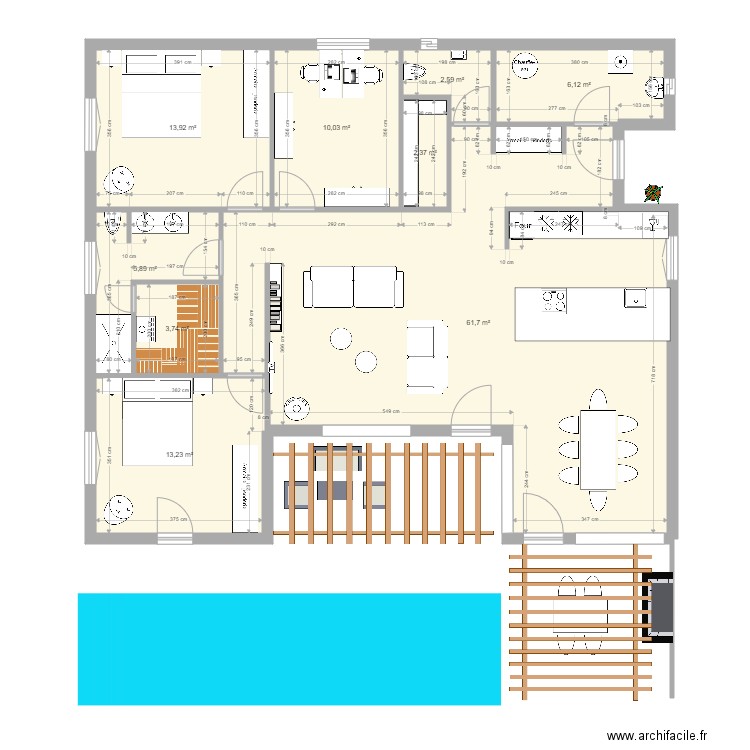 Bungalow entrée Est sans dressing. Plan de 9 pièces et 120 m2