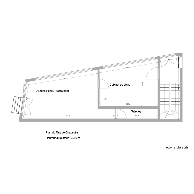  11 novembre Rez De Chaussée. Plan de 0 pièce et 0 m2