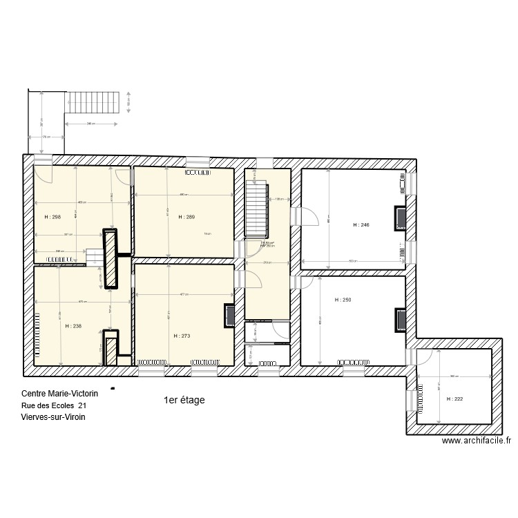 CMV 1er base coté + H. Plan de 9 pièces et 167 m2