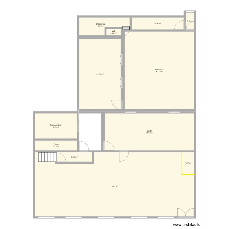 busnes transformation. Plan de 12 pièces et 185 m2