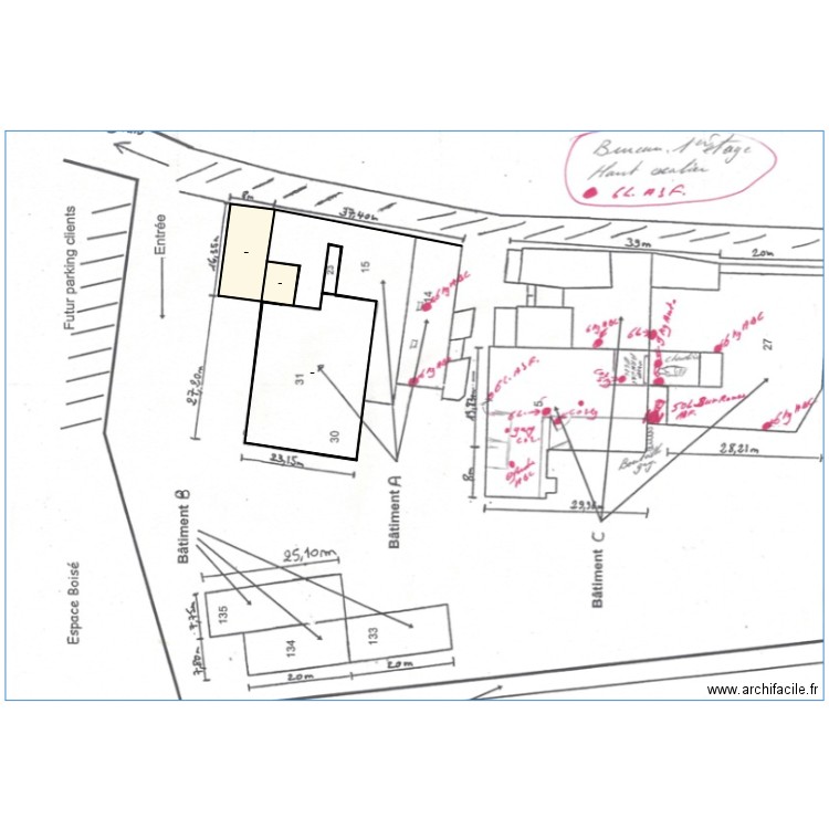 agro3. Plan de 3 pièces et 755 m2