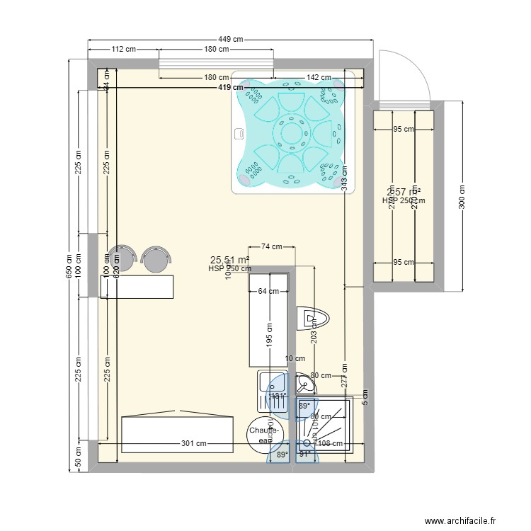 cuisine et jacuzzi + piscine modifiable pour avis. Plan de 2 pièces et 28 m2