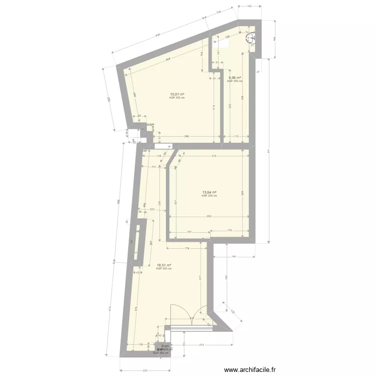 centre la louvi&egrave;re 3. Plan de 
