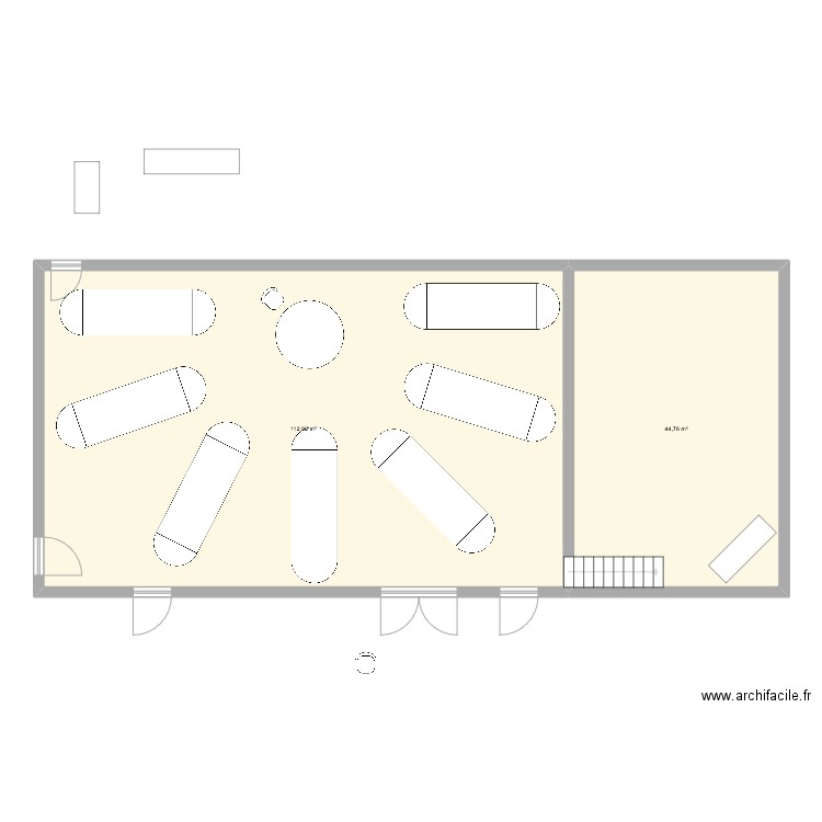 mariage. Plan de 2 pièces et 158 m2