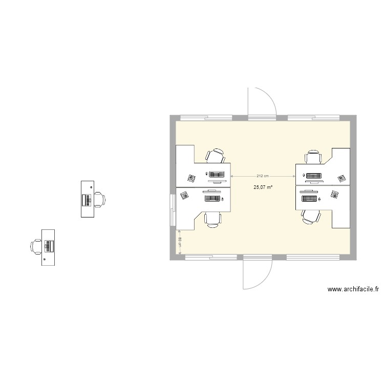 Algéco vide avec bureaux 2. Plan de 1 pièce et 25 m2