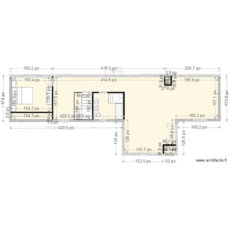 ss sans divisions avec fenetres et escalier placés. Plan de 0 pièce et 0 m2