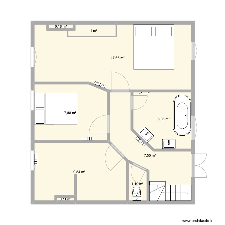 Lormont Etage. Plan de 9 pièces et 51 m2