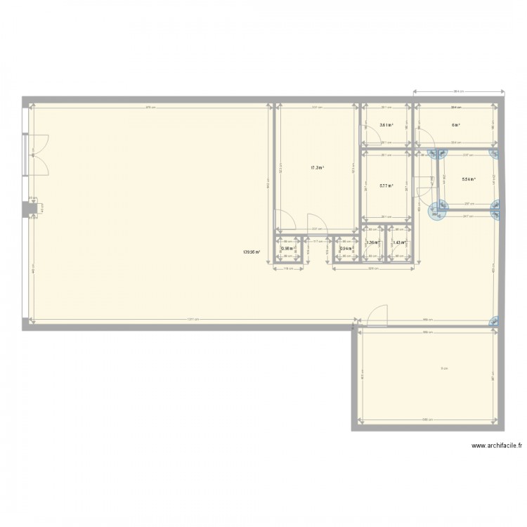 LOCAL NOII  AV ITALIE. Plan de 0 pièce et 0 m2