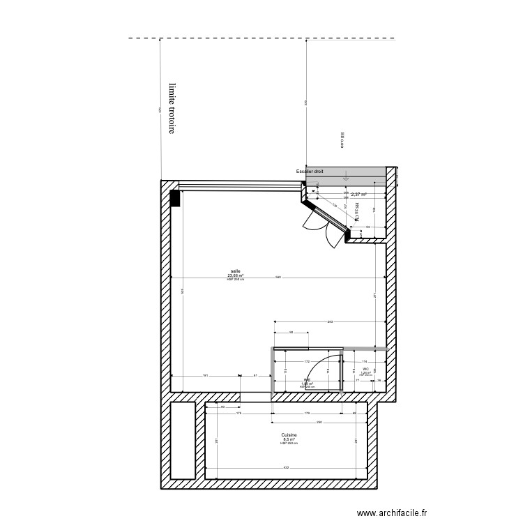 ERP. Plan de 6 pièces et 39 m2