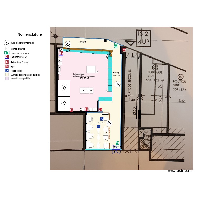 Boulangerie Ange avant projet. Plan de 2 pièces et 348 m2