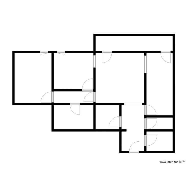 0139C1.02LG070. Plan de 11 pièces et 70 m2