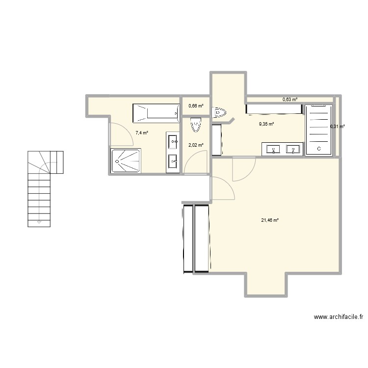 etage. Plan de 7 pièces et 42 m2