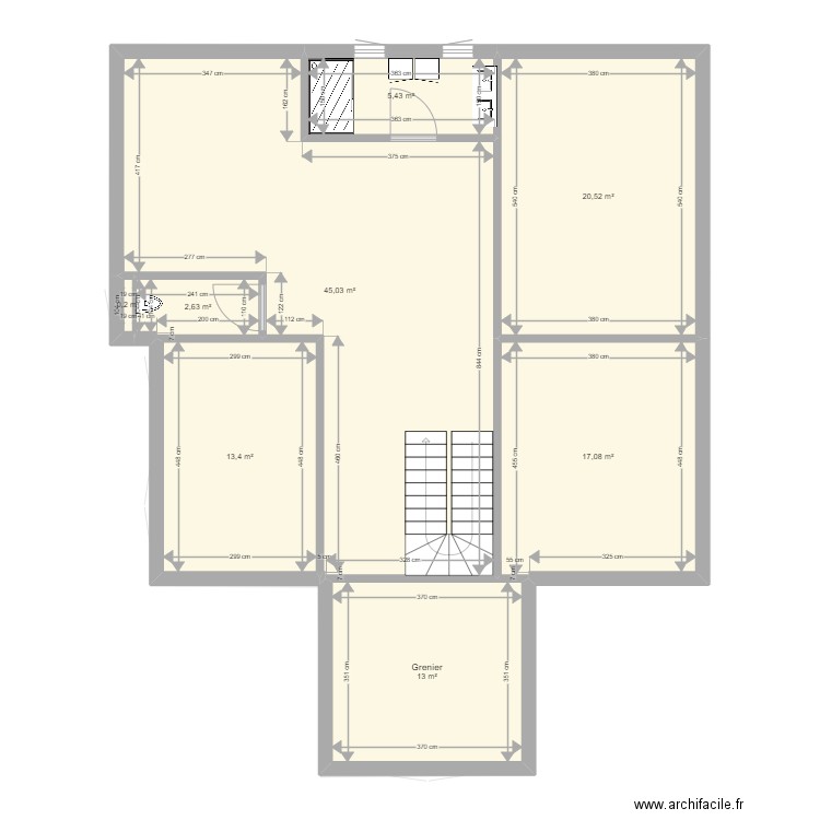 Maison Famille. Plan de 0 pièce et 0 m2