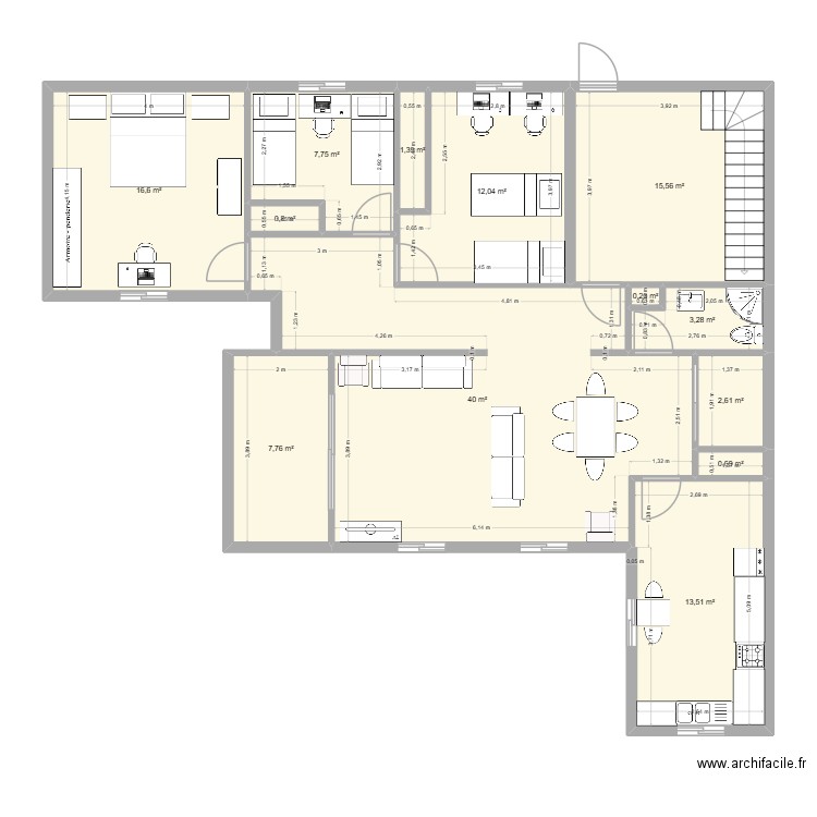 plan 1. Plan de 13 pièces et 122 m2