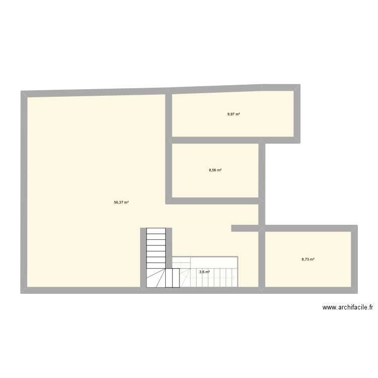 Maison Nantes. Plan de 11 pièces et 248 m2