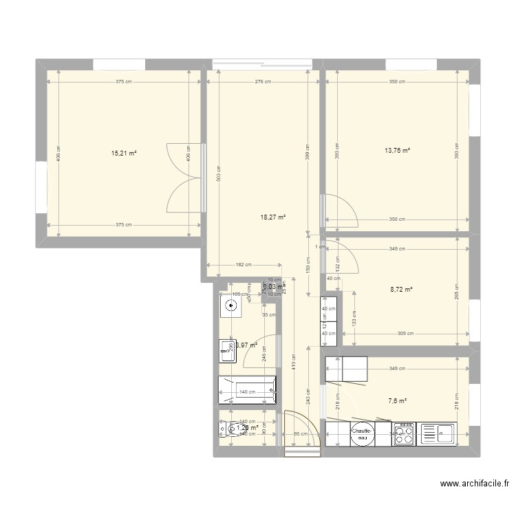 Appt. Av. Echallens 131 sans meubles. Plan de 8 pièces et 69 m2