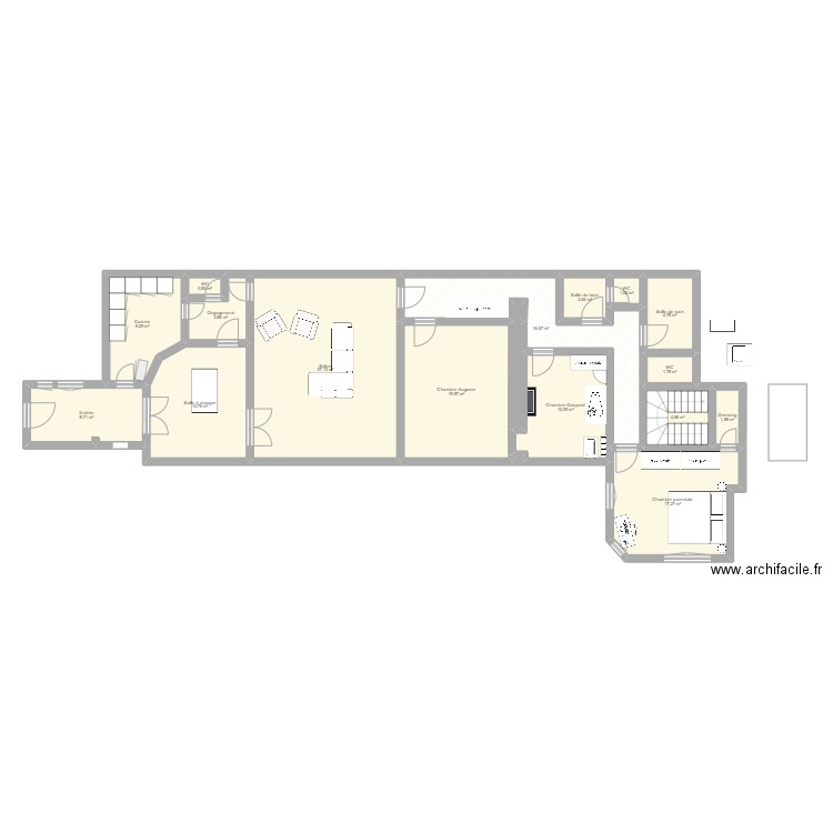 Poincaré. Plan de 19 pièces et 158 m2