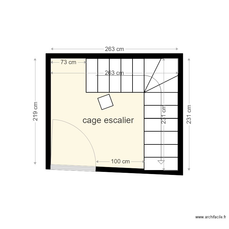 cage escalier électricité eau. Plan de 0 pièce et 0 m2