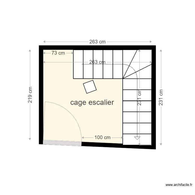 cage escalier &eacute;lectricit&eacute; eau. Plan de 