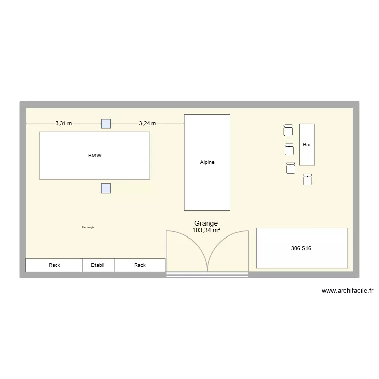grange. Plan de 1  et 103 m²