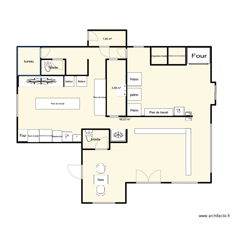 ewan. Plan de 8 pièces et 81 m2