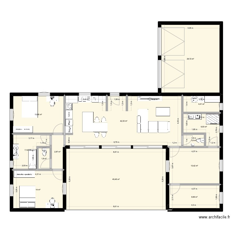 21052025. Plan de 13 pièces et 192 m2