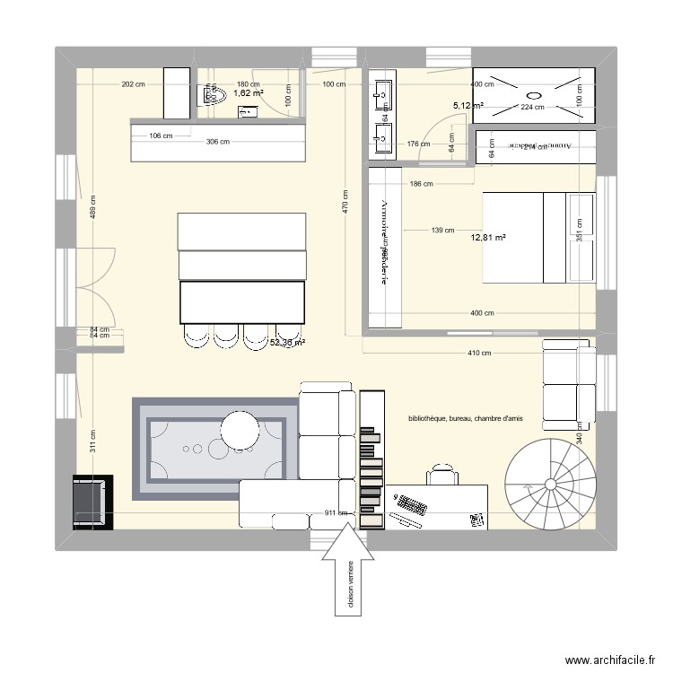 montalba le chateau. Plan de 14 pièces et 215 m2