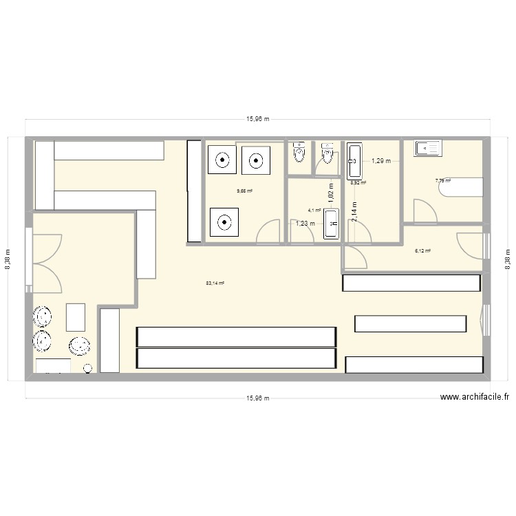 Top Pressing. Plan de 6 pièces et 120 m2