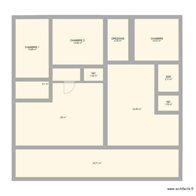 R+1. Plan de 11 pièces et 125 m2