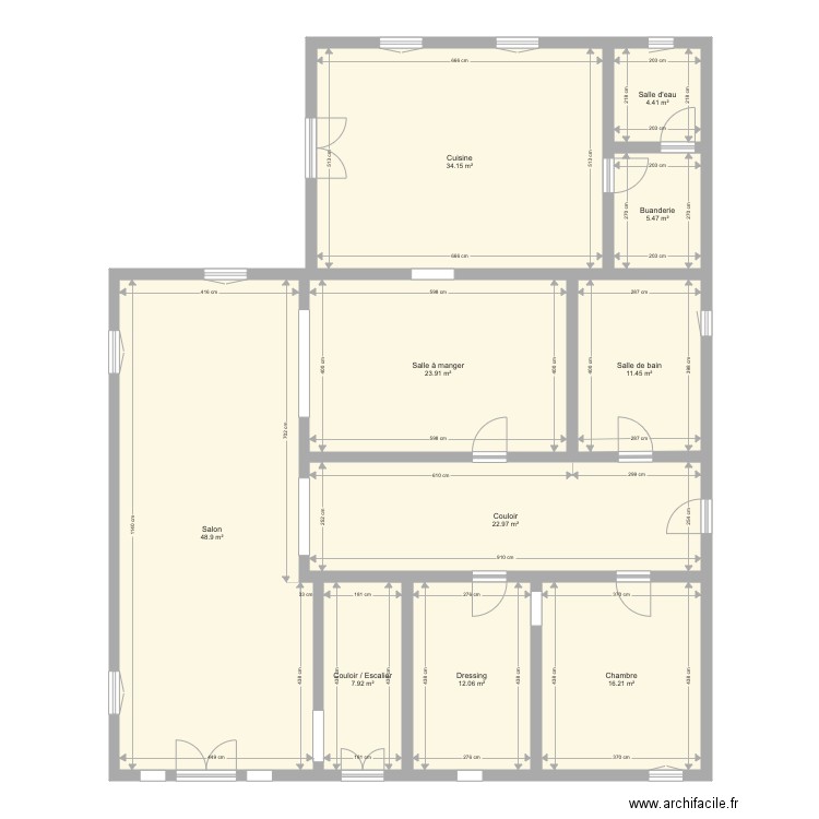 RDC moutardon. Plan de 0 pièce et 0 m2