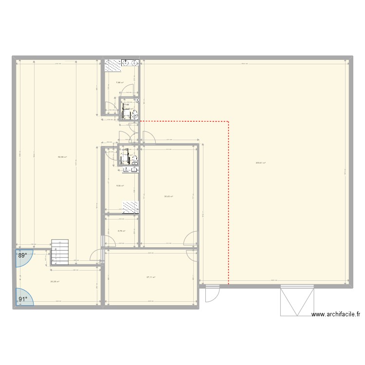 cheminement PMR. Plan de 10 pièces et 398 m2