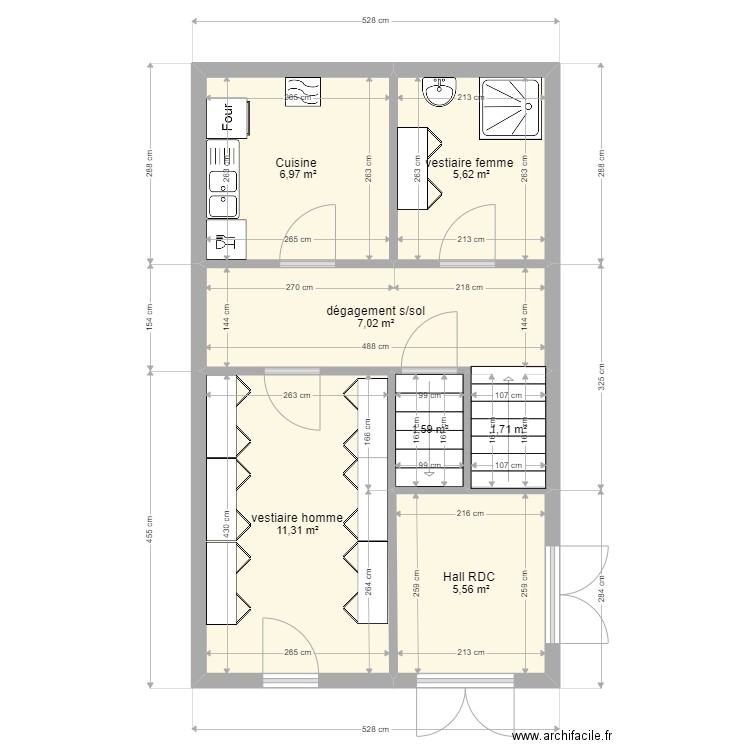 local Eu Nord sous sol. Plan de 7 pièces et 40 m2