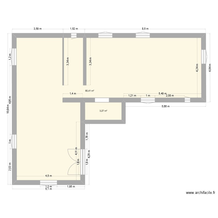 Maison Vellron. Plan de 2 pièces et 84 m2
