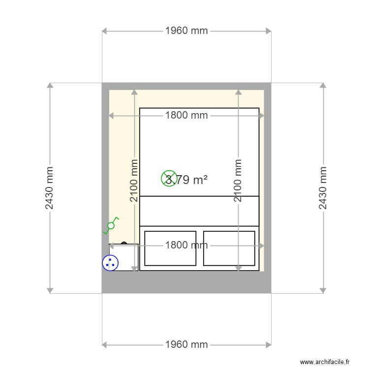 Mezza. Plan de 1 pièce et 4 m2