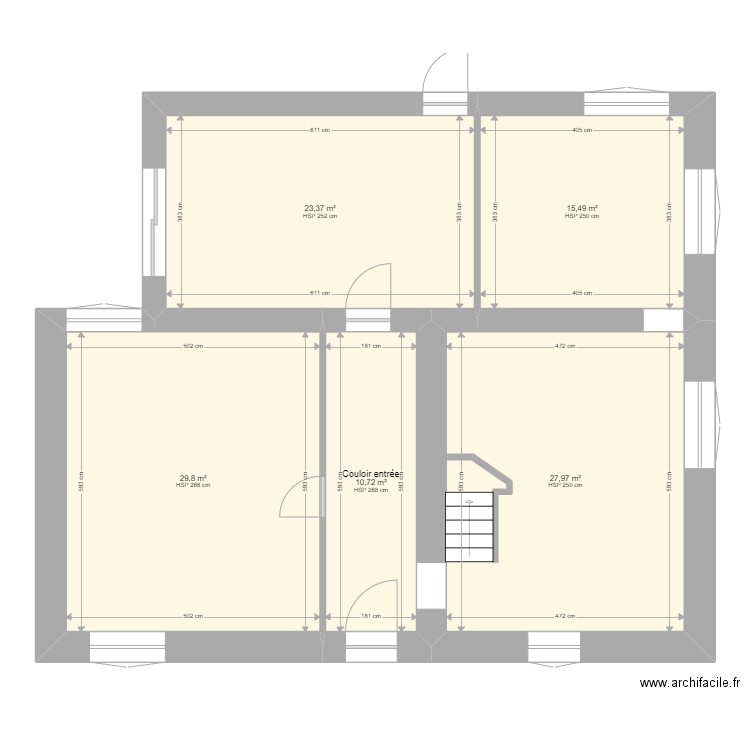 Maison. Plan de 2 pièces et 44 m2