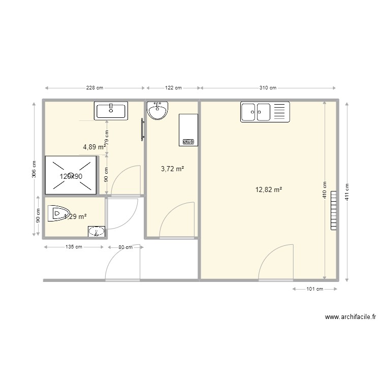 LAGREGA. Plan de 4 pièces et 23 m2