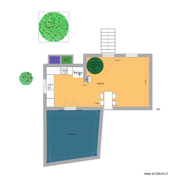 RUINE piece de vie escalier colimacon. Plan de 4 pièces et 52 m2