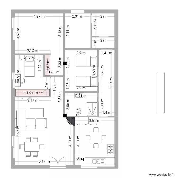 Maison. Plan de 10 Pièces et 112 m²
