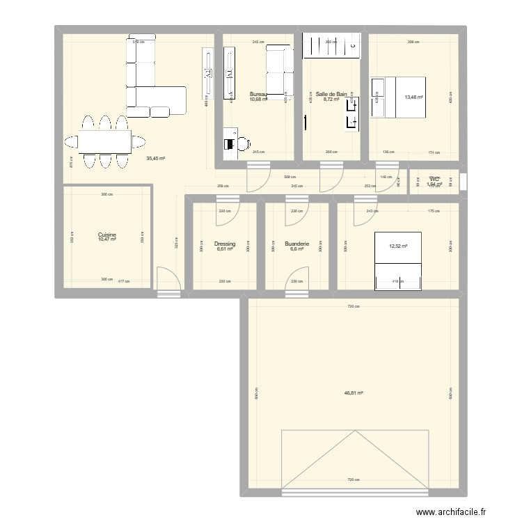 Maison. Plan de 10 pièces et 165 m2