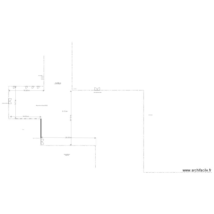 Cour EP marché de Noel. Plan de 0 pièce et 0 m2