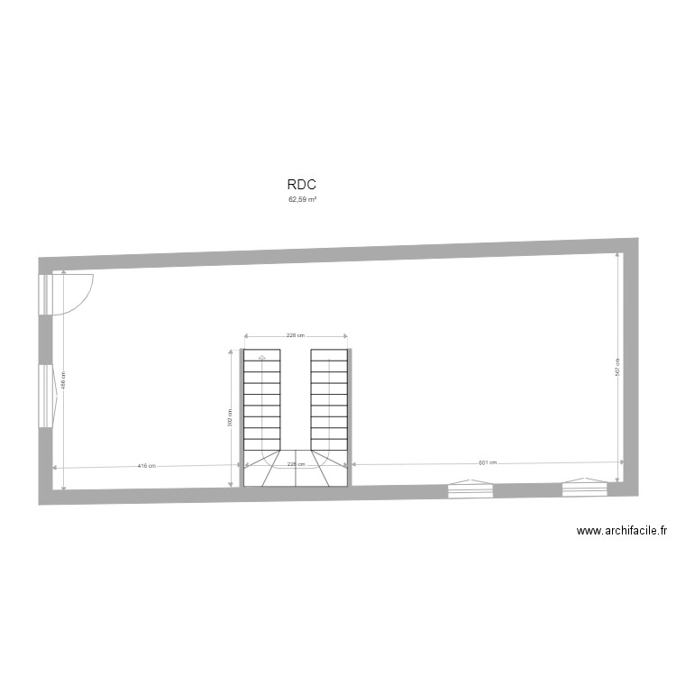 RIANS RDC. Plan de 1 pièce et 63 m2